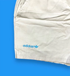 Short Adidas Tennis Gris - DELAPROVINCIA
