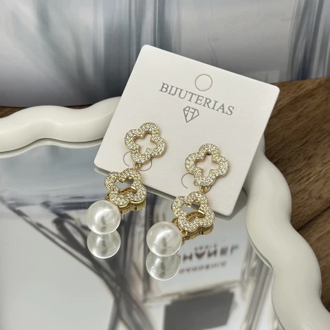 BRINCO TREVO MICROZIRCONIAS PEROLA PBA28416 (12 PARES) - buy online