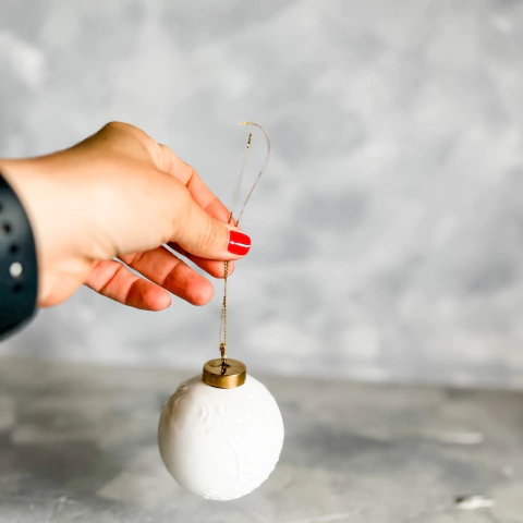 Esfera de Porcelana con Relieve