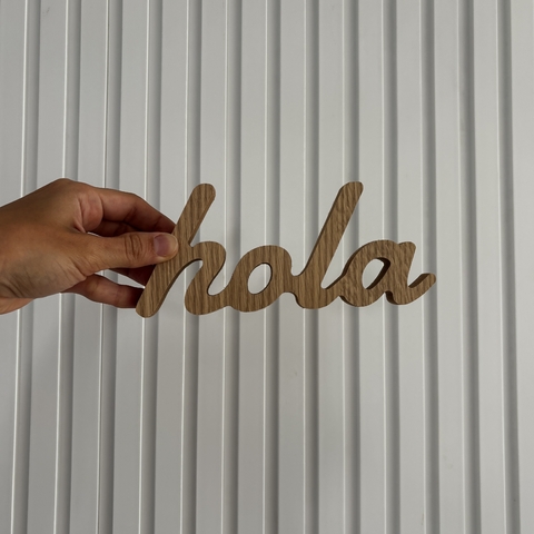 Palabra de madera - HOLA (roble americano) - comprar online