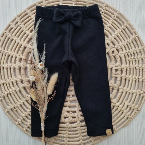 Calzas Darlon Frizaditas Lisa Negra - comprar online