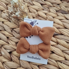 Colitas Moño gamuzadas Caramel - comprar online