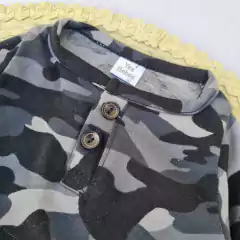 Body Botón Camuflado Manga Larga - comprar online