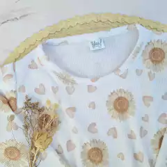 Remera Princesa Morley Girasol Manga Larga en internet