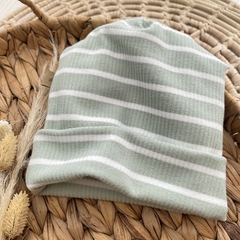 Gorro Rayado Malva Gamuzado - comprar online