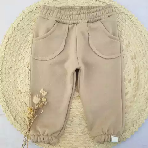 Jogger Friza Bolsillo Almendra
