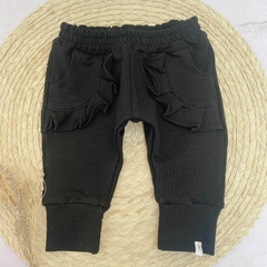 Jogger Rústico Volados Negro