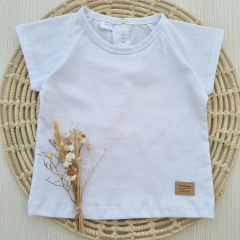 Remera Basic Blanca Manga Corta