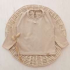 Remera Emily Manga Larga Avellana - comprar online