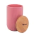 POTICHE DE CERAMICA DECORATIVO COM TAMPA EM BAMBU E PEGADOR DE CORDA LINES ROSA 10X10X15 CM - 2666 - LYOR - comprar online