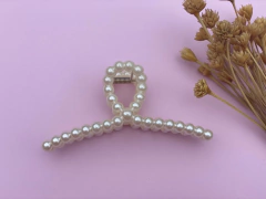 Piranha Acrílico em pérolas - comprar online