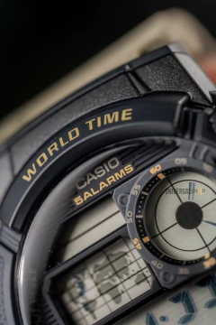 Reloj Casio AE-1000W-5AV