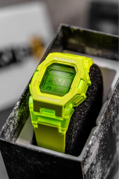 Imagen de Reloj Casio GD-B500S-3 G Shock Con Bluetooth