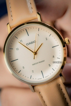 Reloj Casio LTP-VT03GL-4B en internet