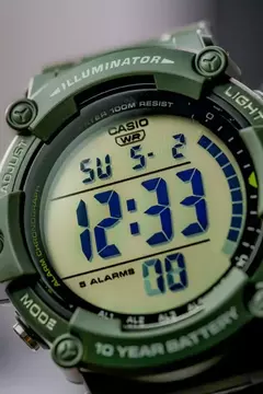 Reloj Casio AE-1500WHX-3AV en internet