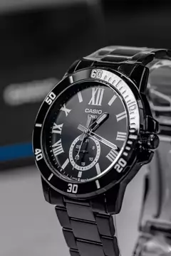 Reloj Casio MTP-VD200B-1B - Universal Shop Colombia