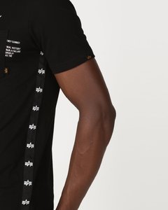Imagen de REMERA TAPS POCKET