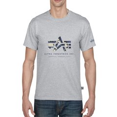 Remera Logo Camo en internet