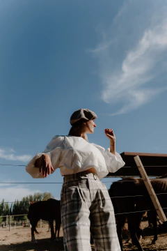 Imagen de BLUSA CRIOLLA