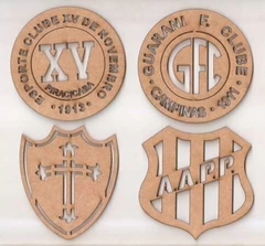 Escudo Times Diversos 12cm - Atelier da Madeira