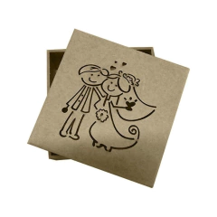 Caixa 08x08x06cm Tampa Noivo Infantil 09x09cm - Atelier da Madeira