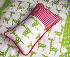 Kit Cuna Acolchado + Chichonera + Almohadón Modelo Jirafas Verde - Le Cottonet
