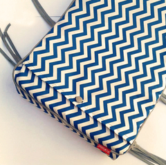 Chichonera Cuna Charriot Modelo Chevron Azul