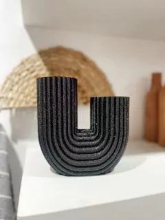 Florero olimpia negro