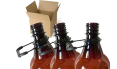Botella De Cerveza Plástica De 1 Litro Pet Color Ambar con manija y C/Tapa X 90 unid (EN CAJA)