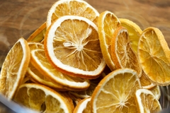 Rodajas de naranja deshidratadas