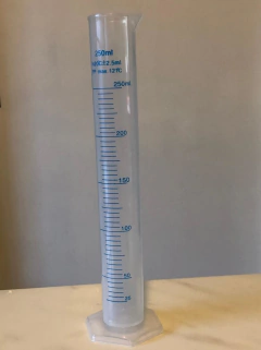 Probeta Graduada De Plástico Transparente Cilindro 250 Ml no - comprar online