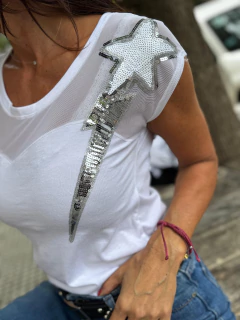 Remera Tul Charretera Estrella - JAQUELINA HADAD