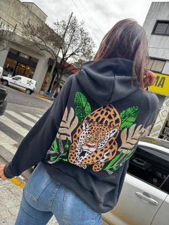 Buzo/Cangurito Leopardo Bordado
