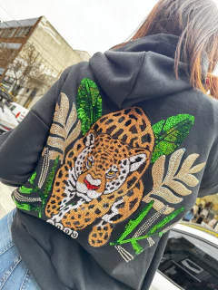 Buzo/Cangurito Leopardo Bordado - tienda online