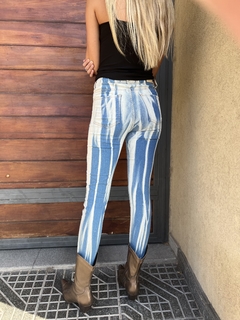 Jeans Greta Rosh en internet