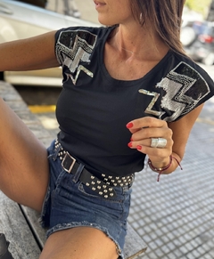 Remera Charretera
