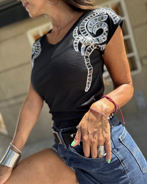 Remera Charretera Manga japonesa