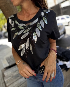 Remera hojitas talle amplio - comprar online