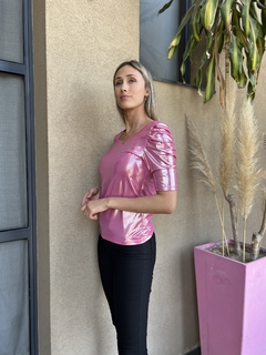 Remera Dalila Rosa en internet
