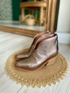BOTA LULU PELTRE - comprar online