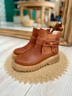 BOTA LISBOA - De Pueblo