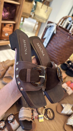 Zueco ALMA chocolate - comprar online