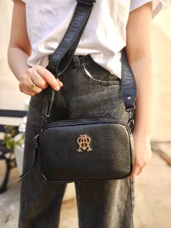 BANDO CARO ANTONIA AGOSTI