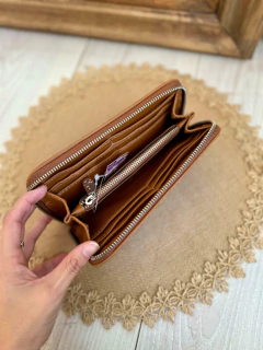 BILLETERA DAMERO MARINO en internet