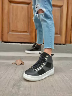 ZAPATILLA KAIRA CUERO NEGRO - comprar online