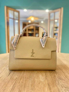 Cartera Lucerna latte - comprar online