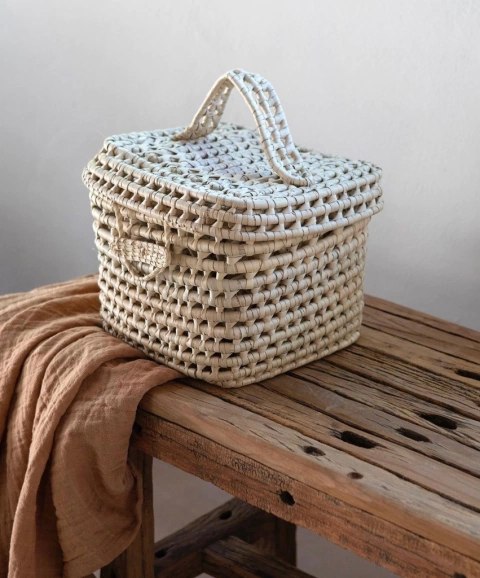 Canasto Palma Trenzada con Tapa