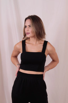 CROPPED FLÁVIA DECOTE RETO EM MALHA DE VISCOSE E ELASTANO PRETO VIBE na internet