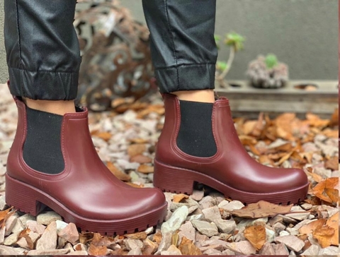 Botas Bordo