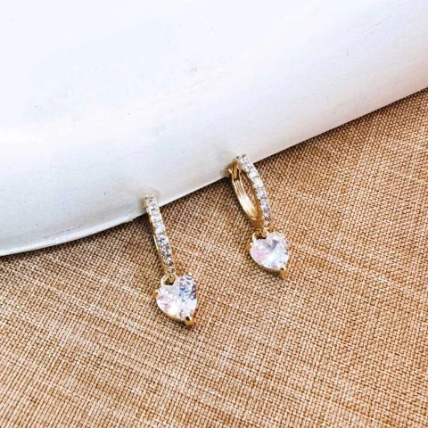 Argolinha de coração de zirconia em ouro 18kl